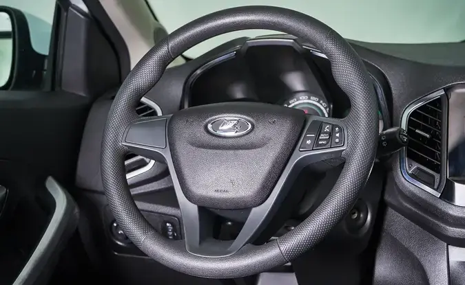 Lada XRAY