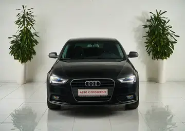 Audi A4 Вид 2