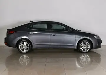 Hyundai Elantra Вид 5