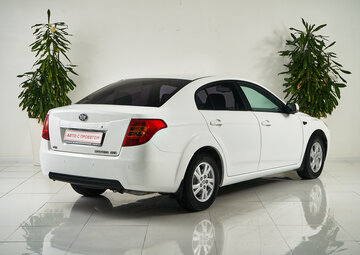 Faw Besturn B50 Вид 5