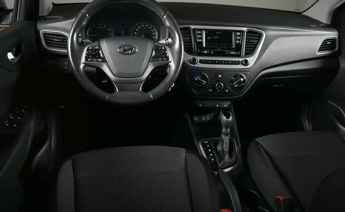 Hyundai Solaris